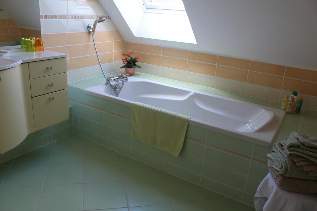 Le Clos Des Roses Saint-Règle Zewnętrze zdjęcie