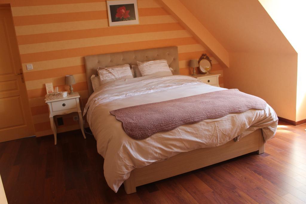 Le Clos Des Roses Saint-Règle Zewnętrze zdjęcie